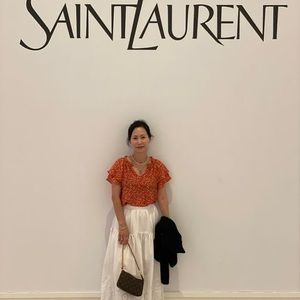 Meet your Posher, Claire